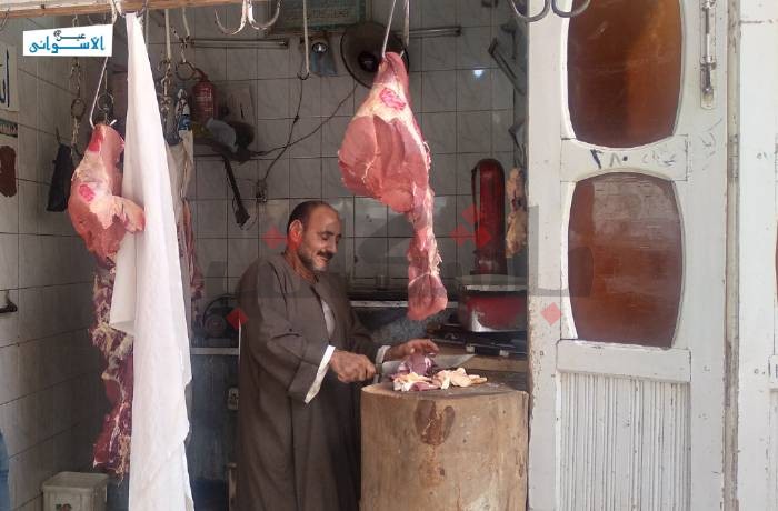 In Al-Adha Feast … Families’ aversion from buying meat and butchers suffering from “lack of sales”