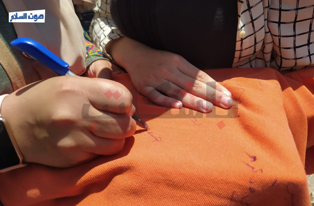 احتفال طالبات الثانوية العامة بانتهاء الامتحانات في دار السلام