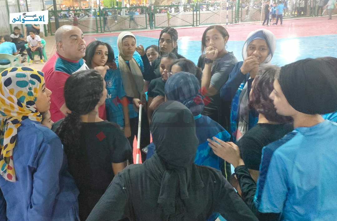 فرق تحت الناشئين في أكاديمات أسوان الرياضية