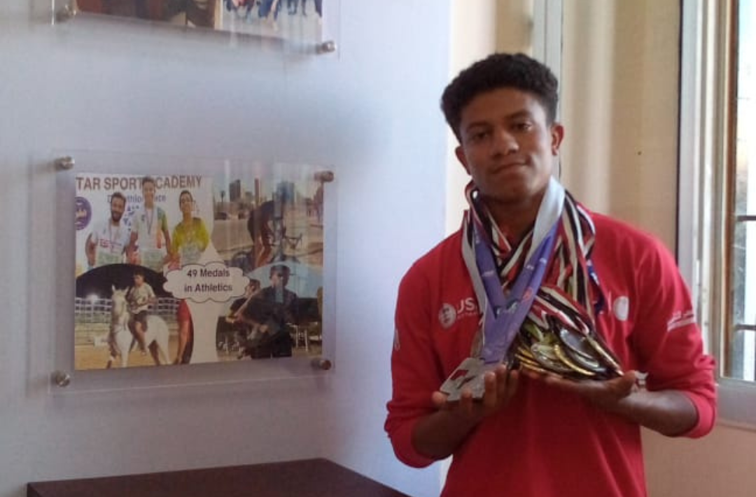 بطل ثلاثي حديث ورياضة الترياثلون