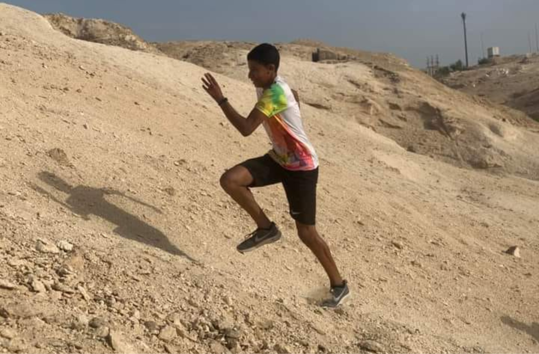 بطل ثلاثي حديث ورياضة الترياثلون