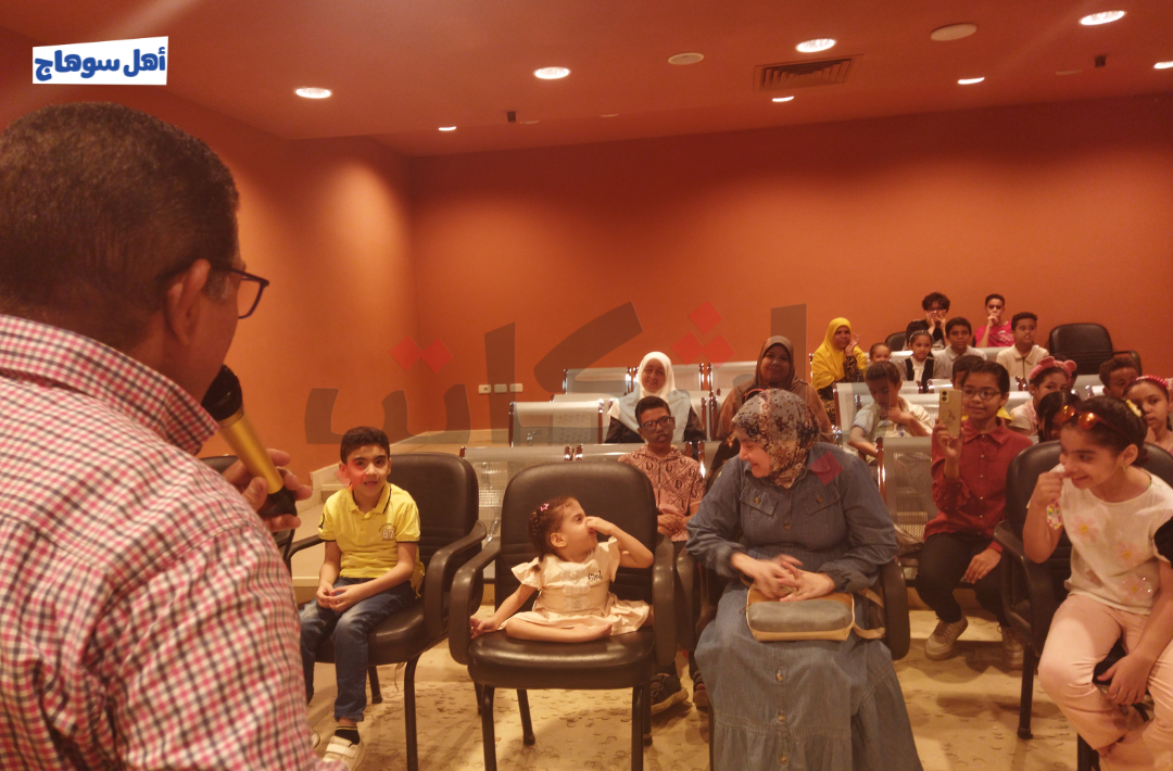 ورشة صندوق الحكايات العجيب