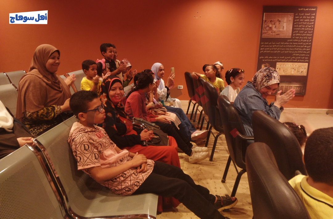 ورشة صندوق الحكايات العجيب