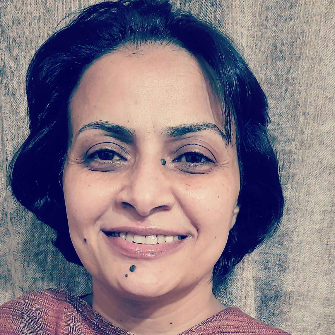 مبنى الوحدة الصحية بالزعيرات، منى عزت