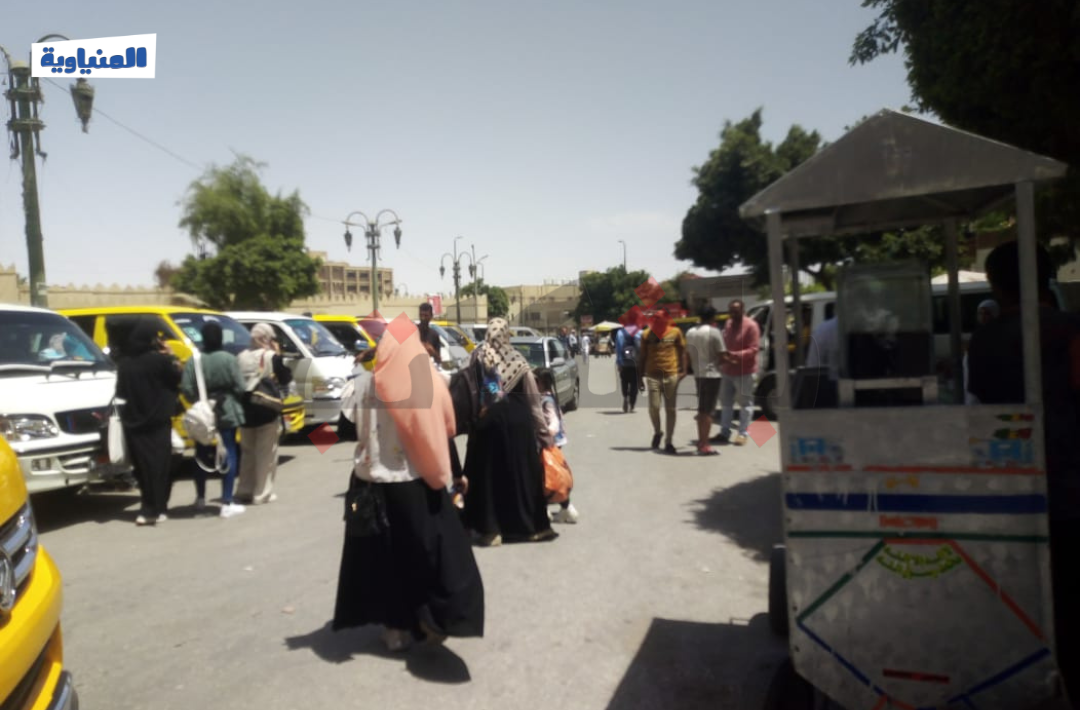 المواقف العشوائية بمحافظة المنيا