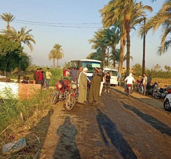 حادث انقلاب أتوبيس مدرسة