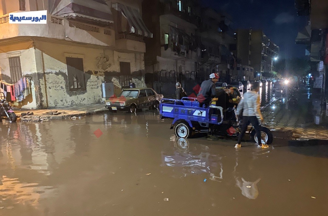 تراكم مياه الأمطار في مدينة بورفؤاد