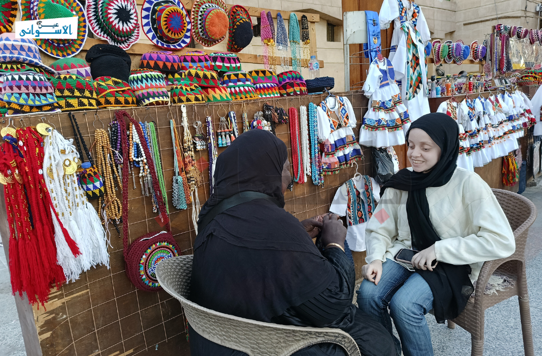 قدرية سيدة الحرف اليدوية والتراث النوبي