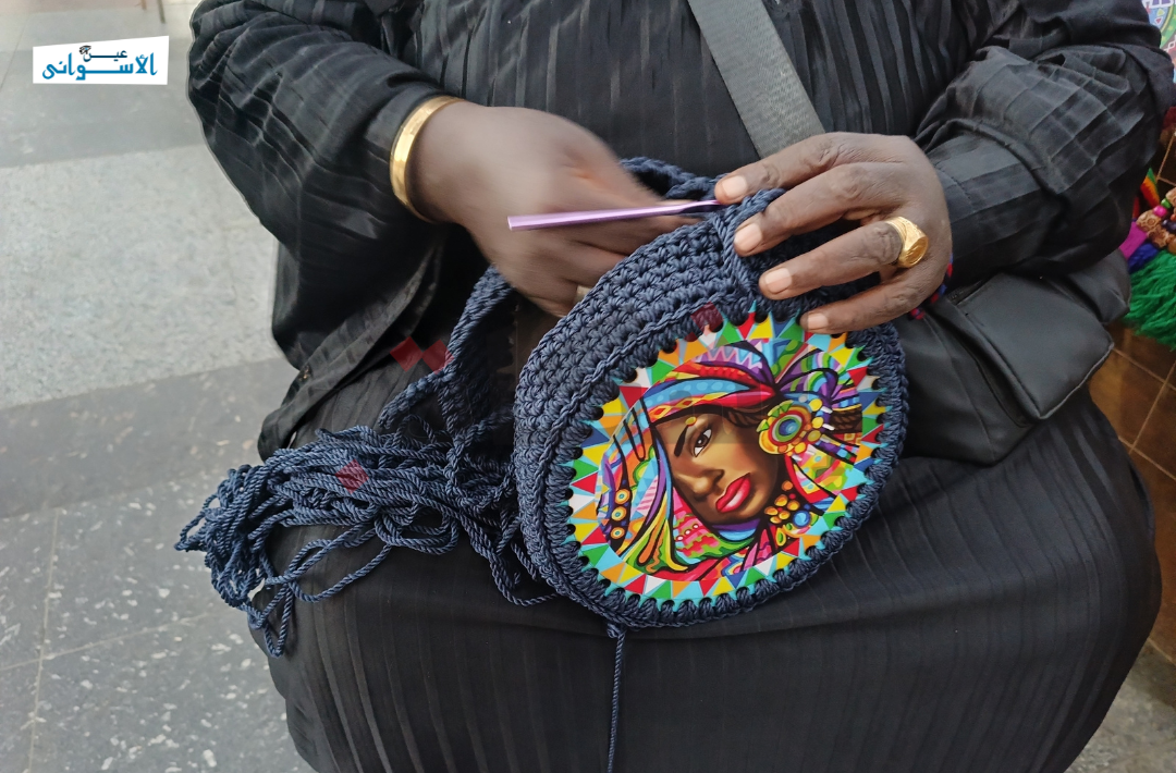 قدرية سيدة الحرف اليدوية والتراث النوبي