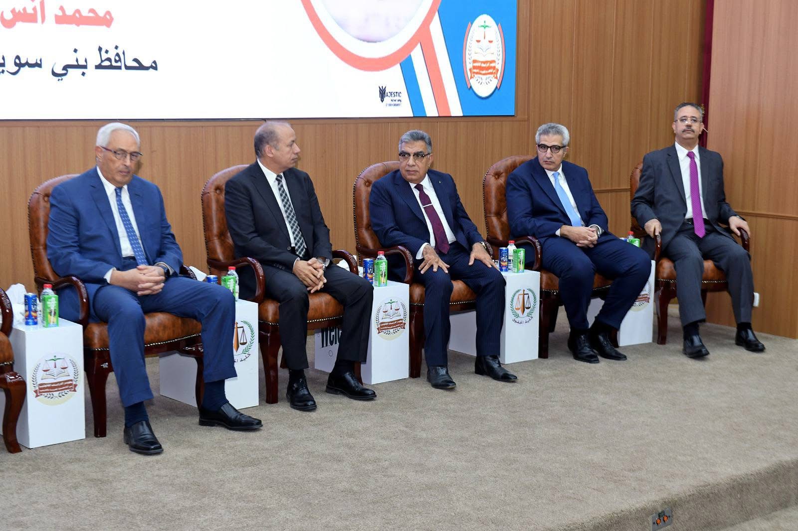 المؤتمر التطويري الأول بكلية الحقوق جامعة المنصورة