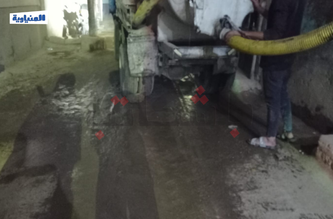 غياب شبكة الصرف الصحي بقرية أبو فليو