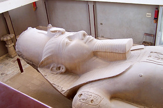 تمثال رمسيس الثاني