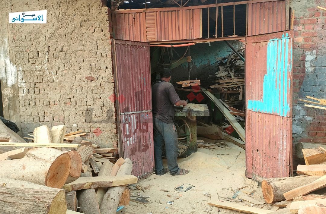 التهامي صانع السفن بأسوان