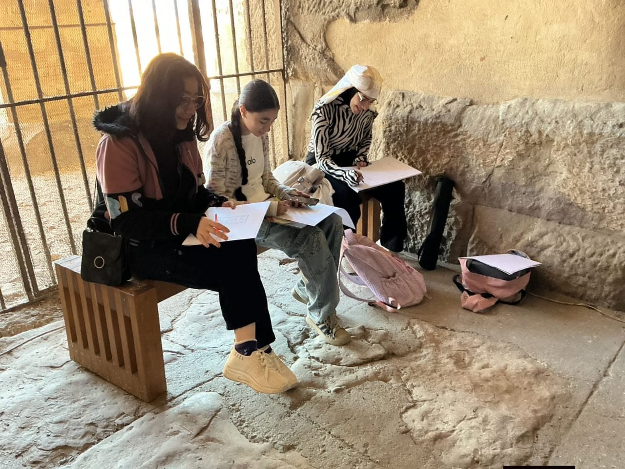 ورش فن تشكيلي بسوهاج