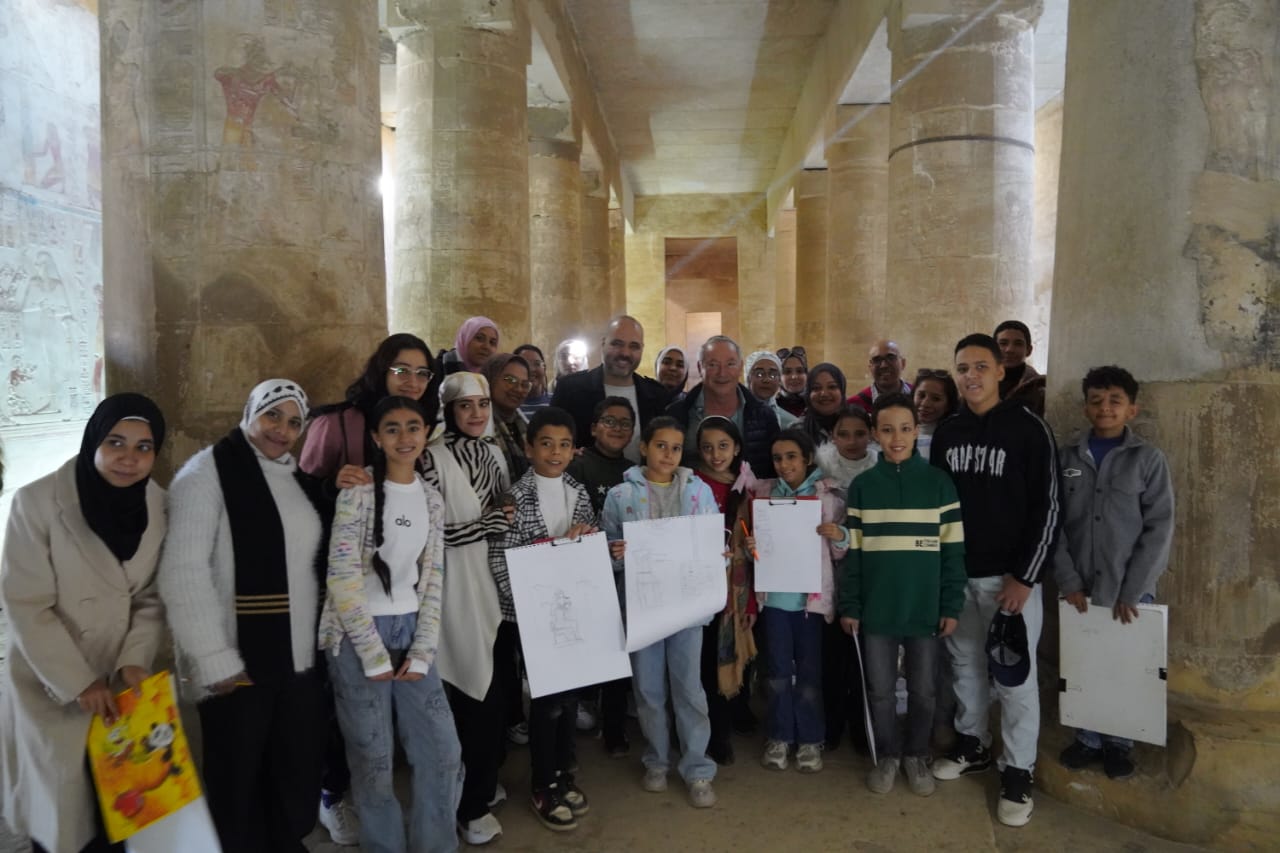 ورش فن تشكيلي بسوهاج