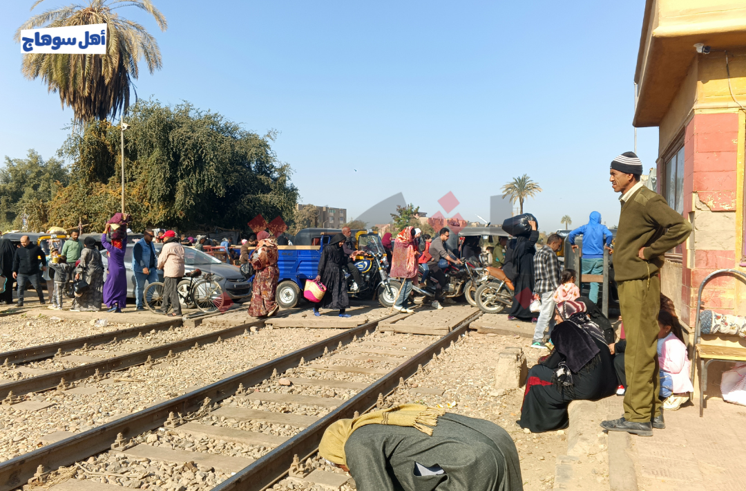 تكدس بمزلقان المراغة