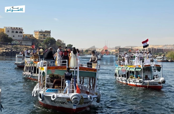 سحر النيل والتراث.. "ديفيليه نهري" في مهرجان أسوان (ألبوم صور)