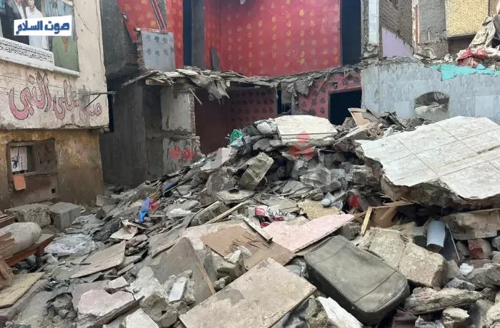 "هنبات في الشارع".. هدم منزل جديد في "وقف طبطباي" بالمنيل