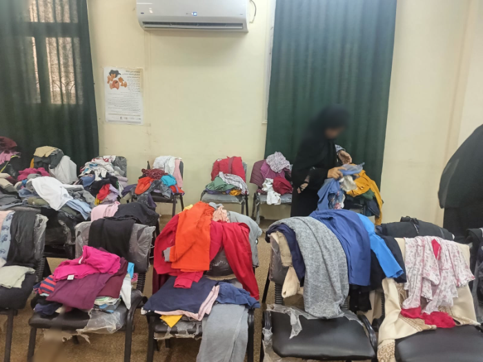 لغير القادرين.. مبادرة "الخير" تنظم معرض ملابس العيد في أسوان