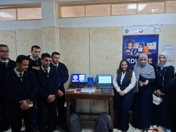 ببصمة الوجه.. طلاب هندسة المنصورة يبتكرون نظامًا للحضور الدراسي