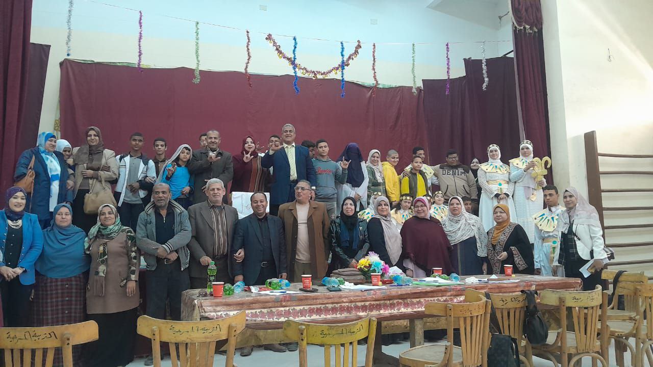 مسرح التربية الفكرية في سوهاج