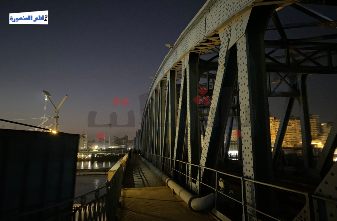 الكوبري الأزرق بالدقهلية