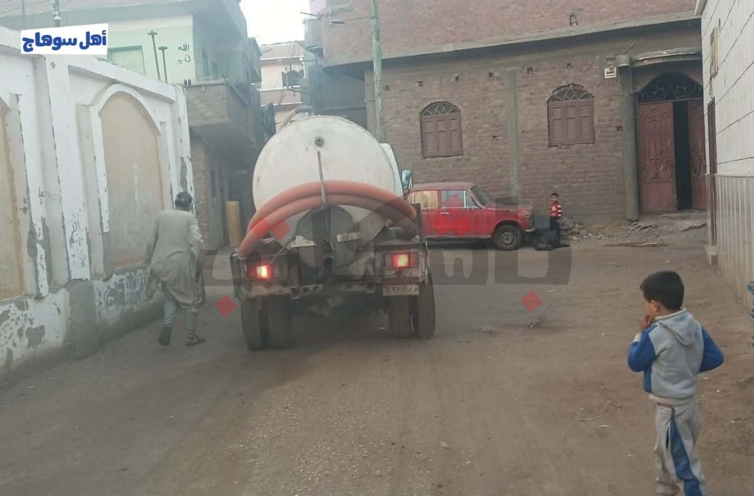 تسرب مياه الصرف الصحي في قرية نجع الماسخ