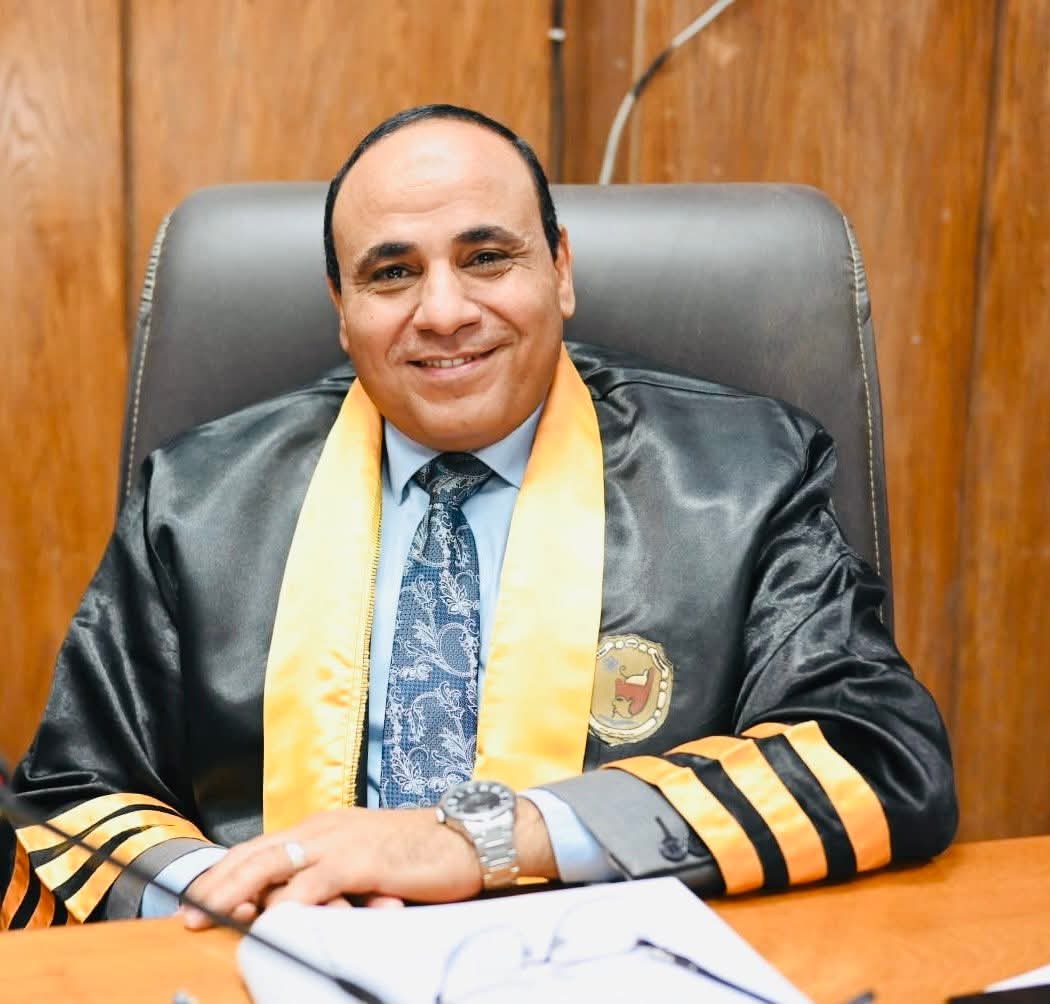 الدكتور خالد عمران