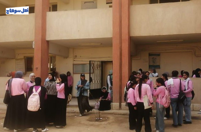 تباين في صعوبة امتحان اللغة العربية للصف الثاني الثانوي