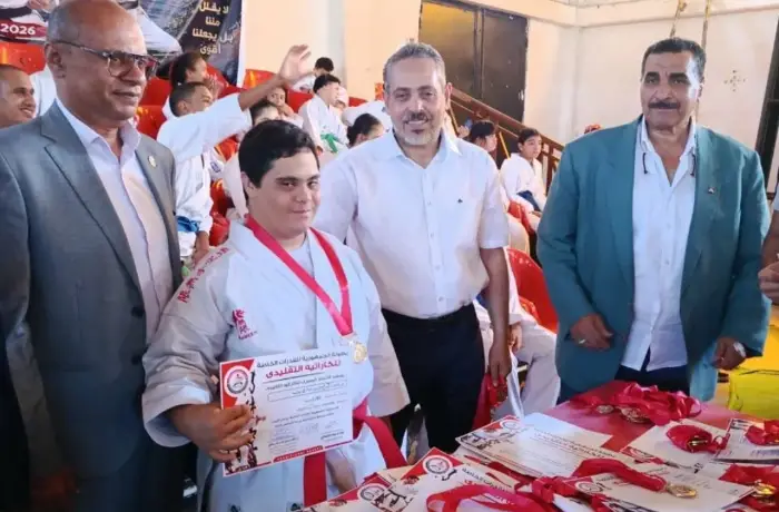 والد كيرلس ويصا يكشف كواليس الفوز بذهبية الجمهورية للكاراتيه