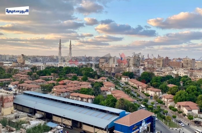 "نوة الفيضة الصغيرة".. غيوم وأمطار في بورسعيد (ألبوم صور)