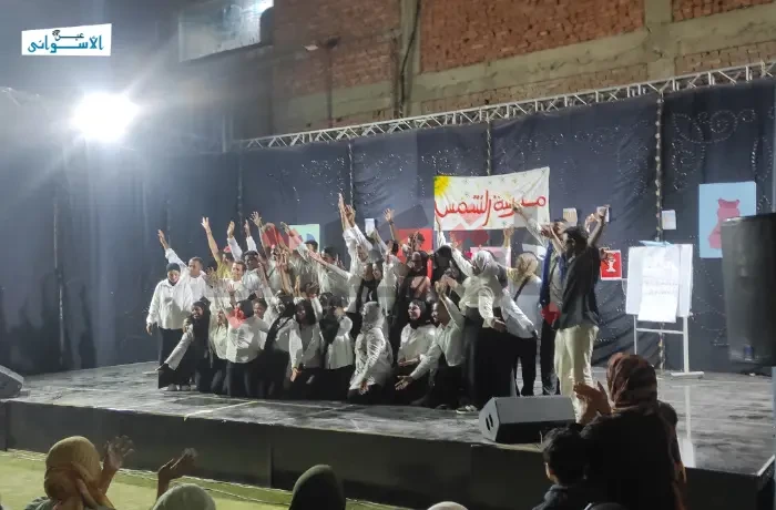 في اليوم العالمي لذوي الإعاقة.. "أولى تالت" مسرحية لضعاف السمع