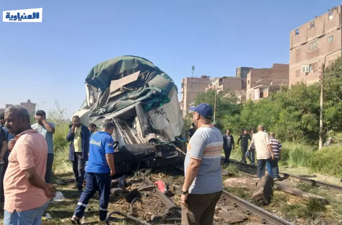 وزارة النقل تتوعد المتسببين في حادث قطار المنيا