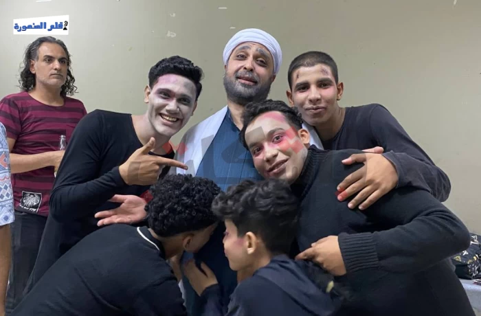 "الجبانة" كوميديا سوداء عن انتحار الشباب والجمهور: مسرحية مؤثرة