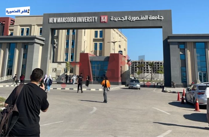 "لمن يدفع أكثر".. زيادات مصروفات الجامعات الأهلية ترهق الطلاب وأسرهم