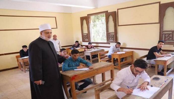 طلاب البعوث الإسلامية يبدأون إجازتهم الصيفية