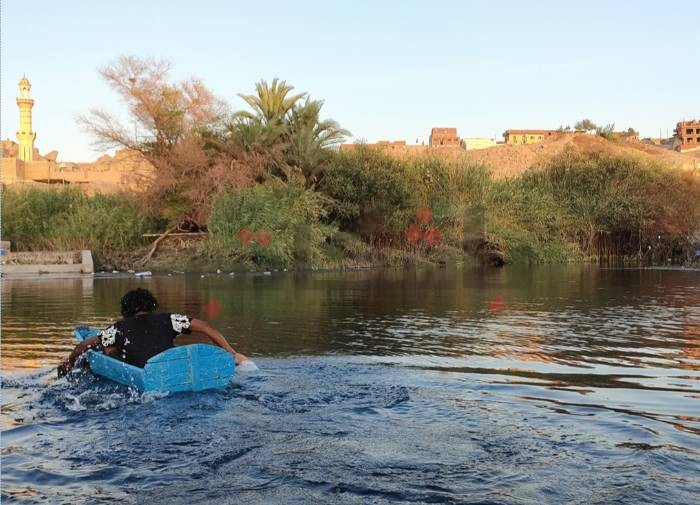 "الجريدي" تراث النوبة المبحر في نهر النيل
