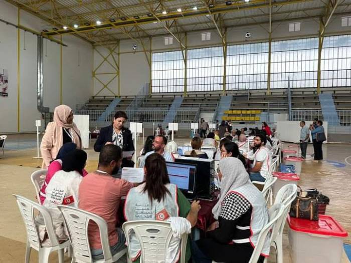 فتح باب الترشح لعضوية المجالس المحلية بتونس