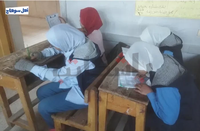 بالدموع .."الهندسة والتاريخ" يبكيان طلاب الشهادة الإعدادية