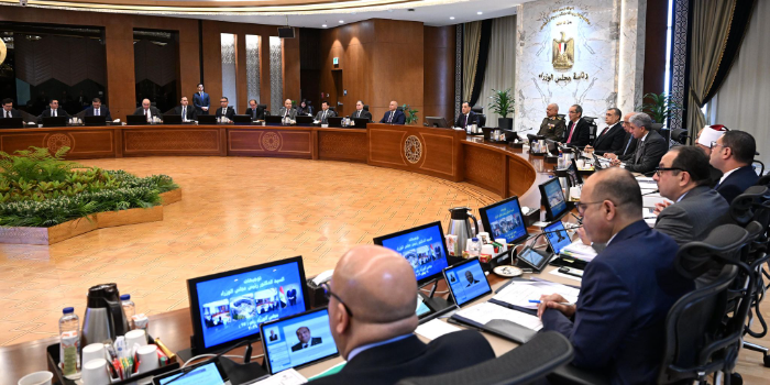 "مدبولي" يجتمع بوزير الثقافة لمناقشة استعدادات معرض الكتاب 2026