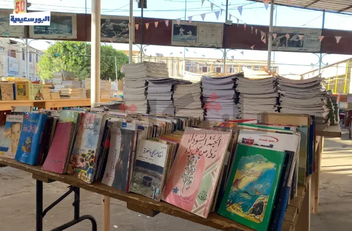 زوّار المحافظات لـ"معرض الكتب".. رحلة إلى رفوف المعرفة في بورسعيد
