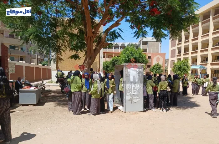 تفاوت في صعوبة الرياضيات وعلم النفس للصف الثاني الثانوي