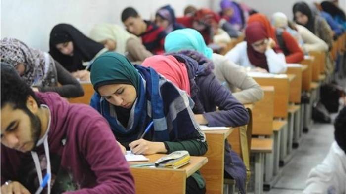 اليوم.. طلاب الثانوية العامة يؤدون اختبار اللغة العربية